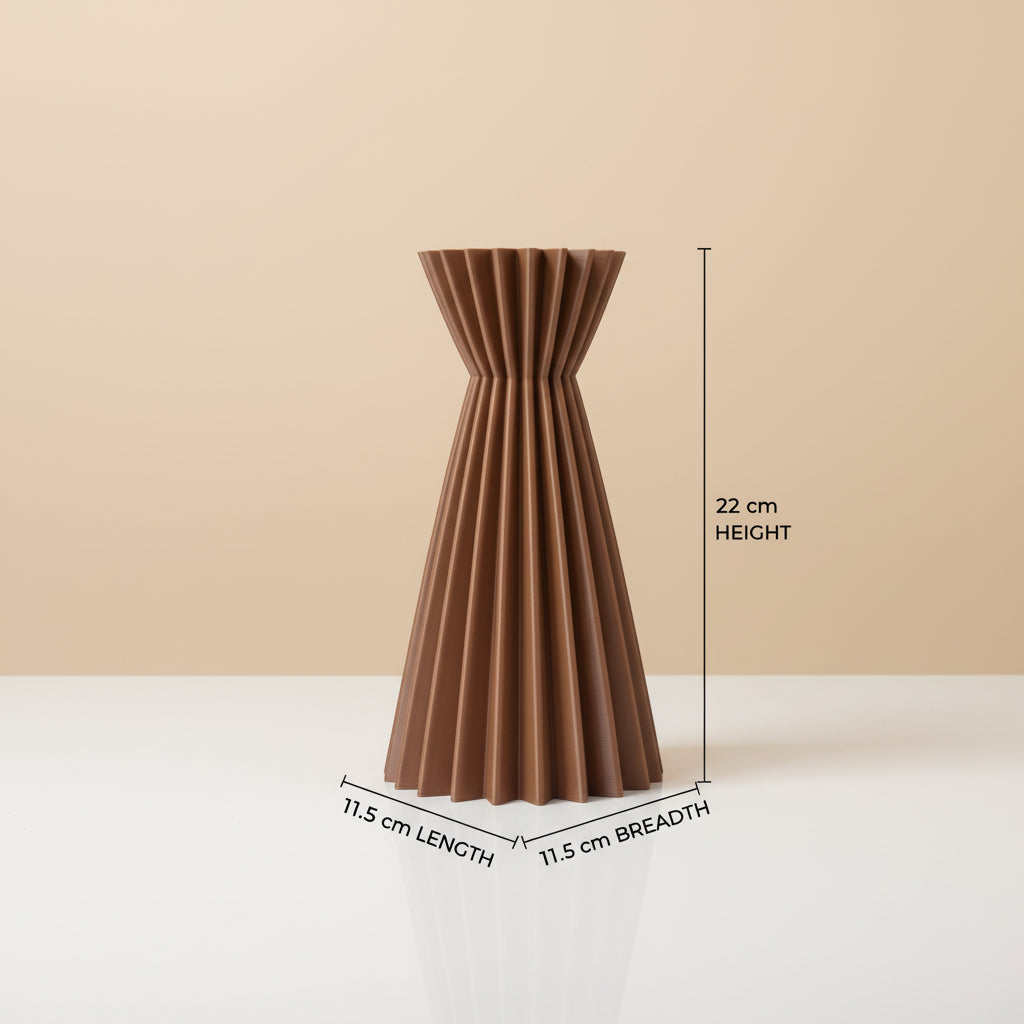 Scandi Pleat Hourglass Vase