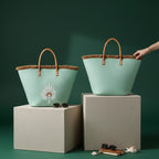 Day Off Tote in Lagoon Mint